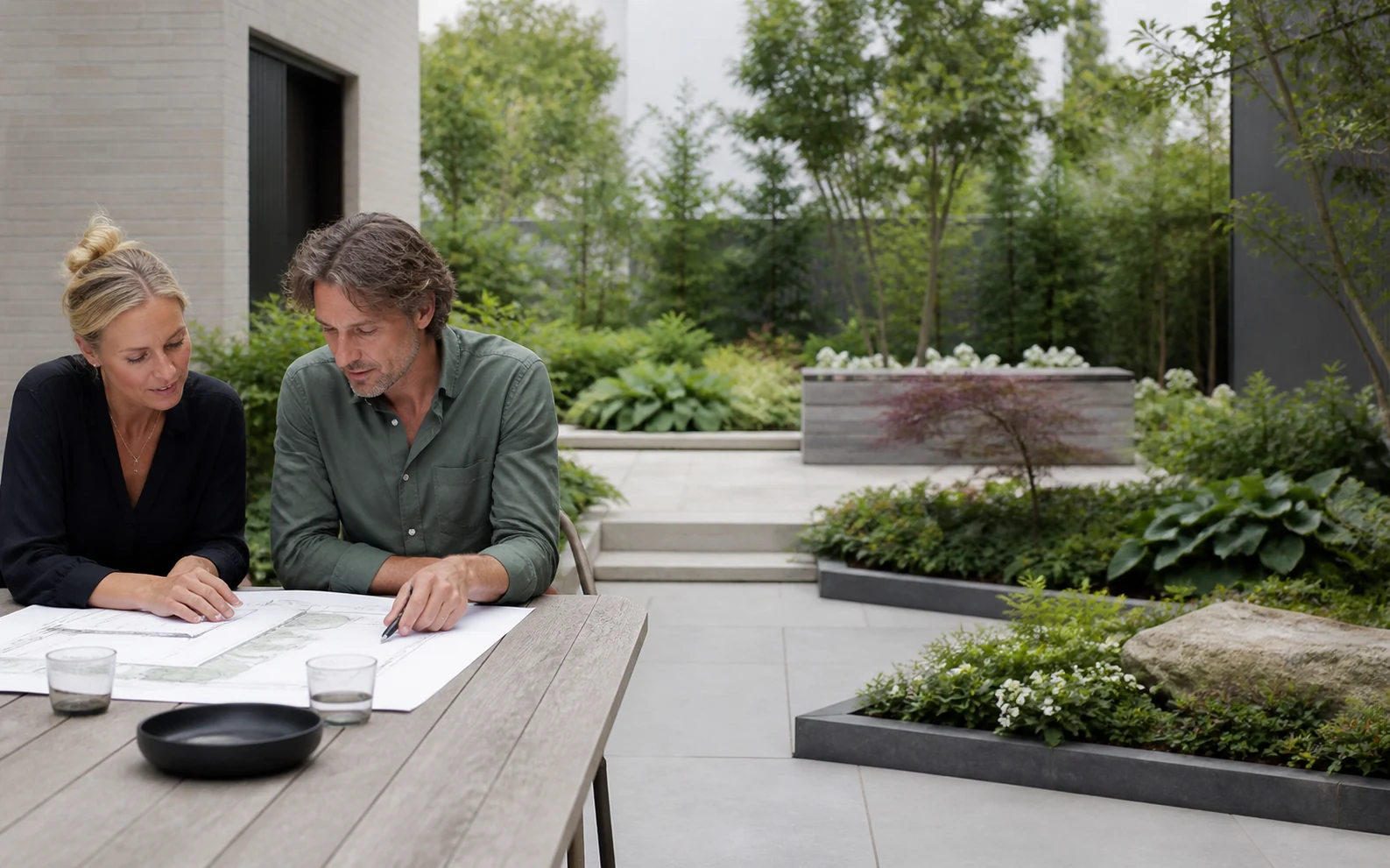 Landscape business tablet website example